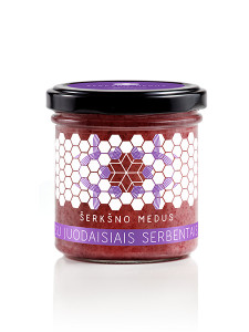 Medus su juodaisiais serberntais