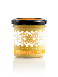 Medus su moliūgais ir svarainiais
